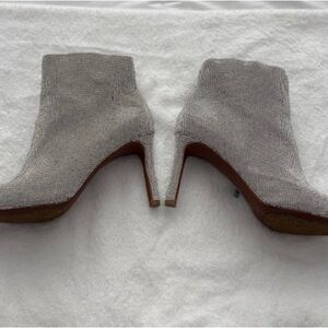 Elegant Gray Sparkle  Ankle Boots